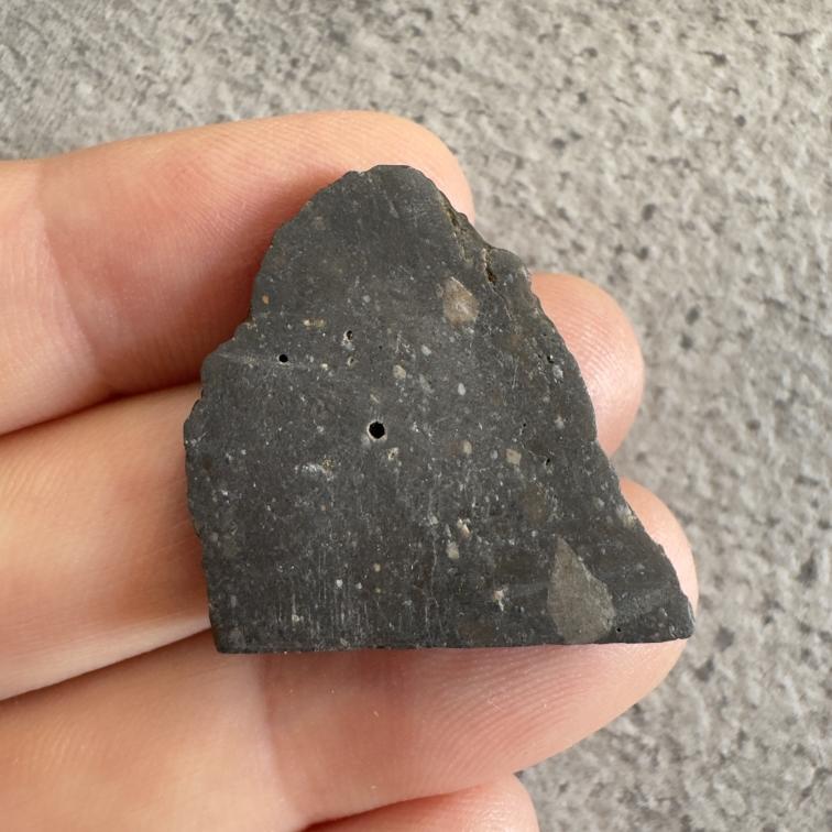 NWA 18795 météorite lunaire