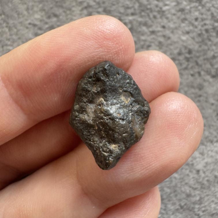 NWA 18795 météorite lunaire