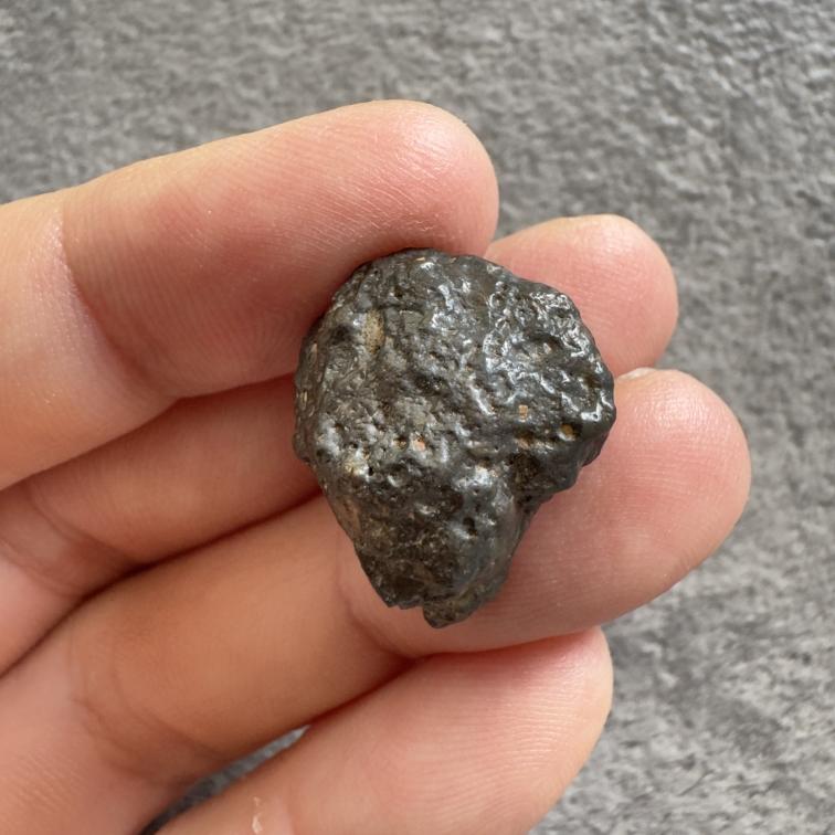 NWA 18795 météorite lunaire